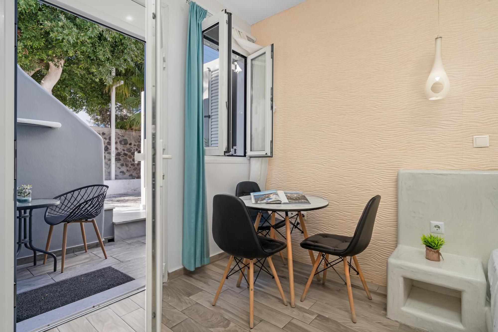 Oasis Suites Fira Fira (Santorini) Zewnętrze zdjęcie