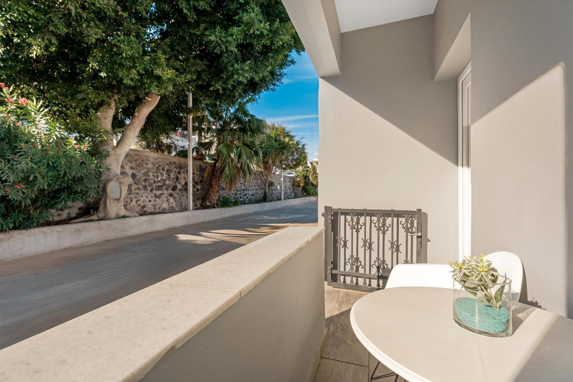 Oasis Suites Fira Fira (Santorini) Zewnętrze zdjęcie