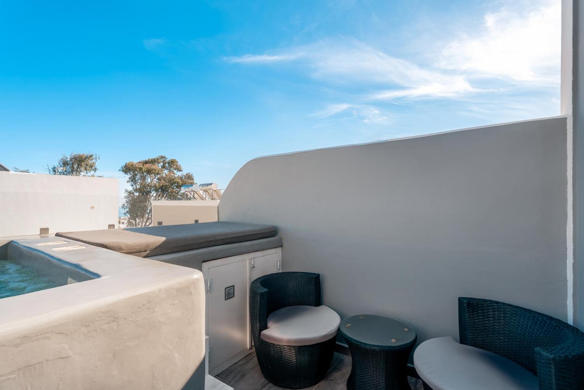 Oasis Suites Fira Fira (Santorini) Zewnętrze zdjęcie